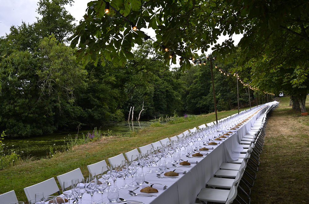 Dîner secret du Voyage, Château du Coing, 2015 © Gino Maccarinelli / LVAN