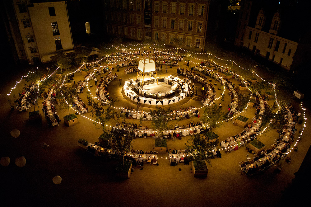 La Tablée unique autour d’Alain Passard, Cour du Château des ducs de Bretagne, 2012